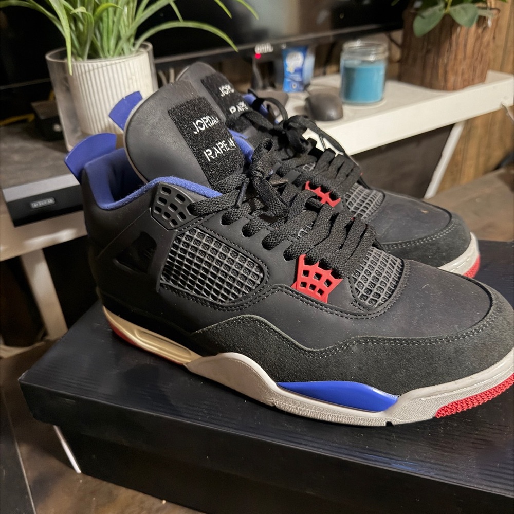 Jordan Black and Red Men's Shoes used a few times mint condition